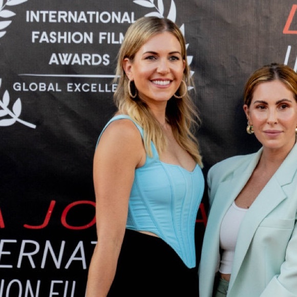 Bardot Top from Revolve - worn twice! - Picture 7 of 7